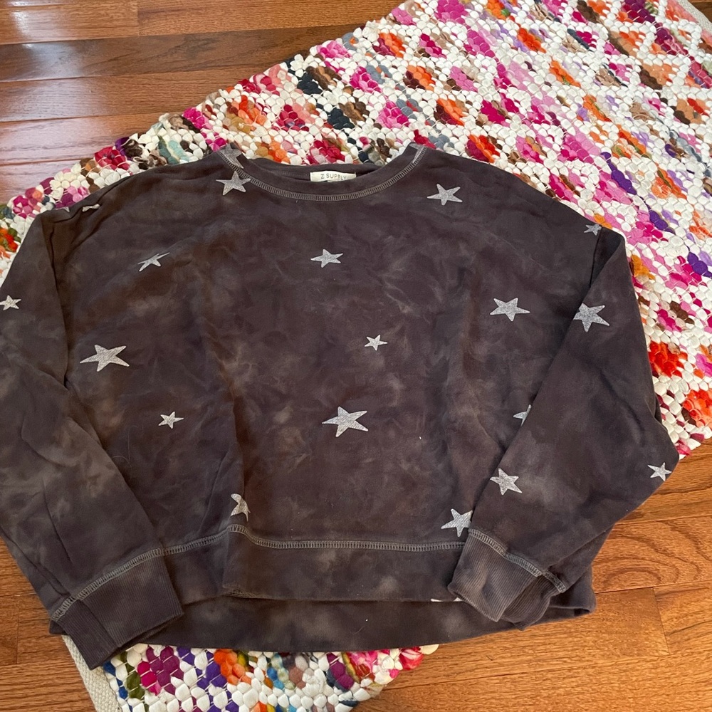 Z Supply Star Sweatshirt Size S